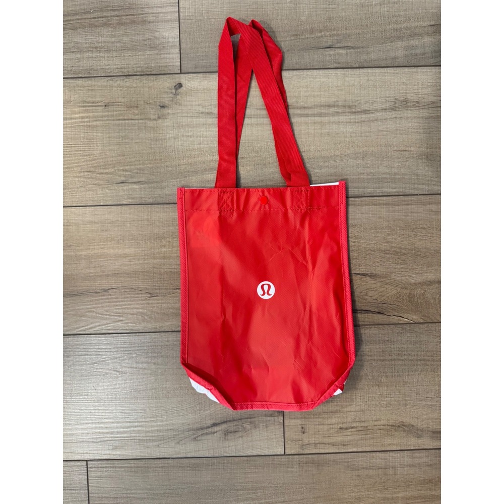 Lululemon Reusable Small Tote Bag Womens OS Red Snap Closure Logo